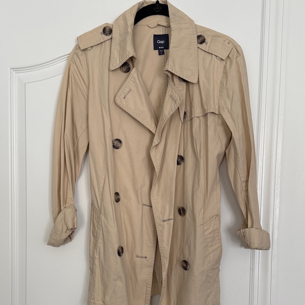 GAP Women’s Beige Trench Coat